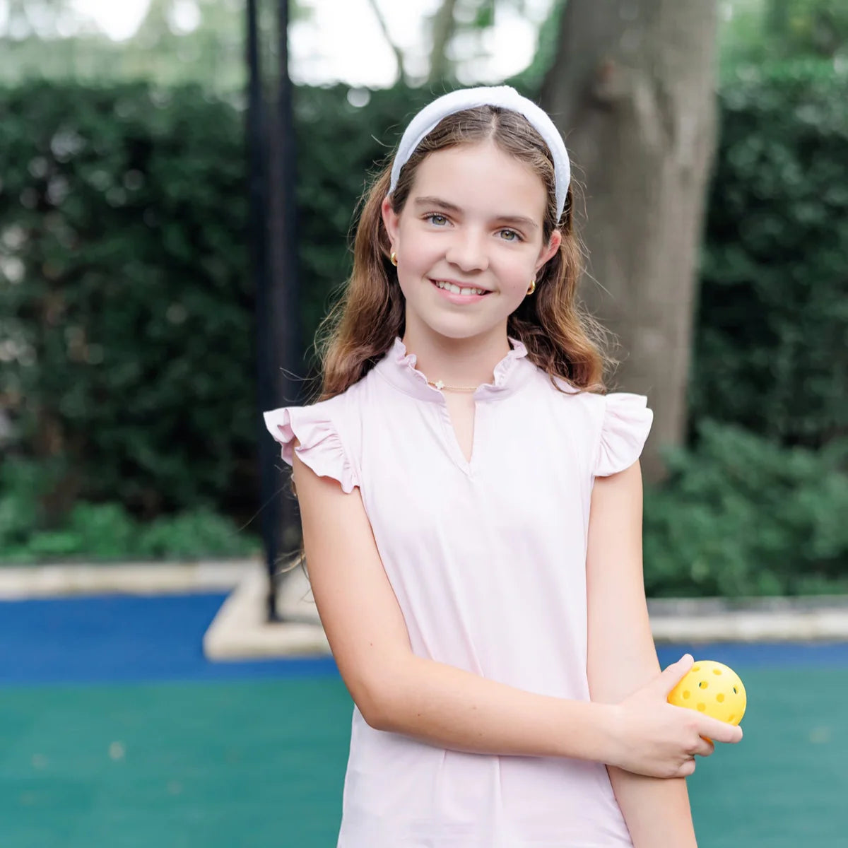 LILA AND HAYES ELLIE GIRLS' SLEEVELESS RUFFLED TOP BY LH SPORT - Light Pink
